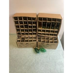 Lot of 100 New Vintage GREEN C9 Christmas Bulbs - All Working!